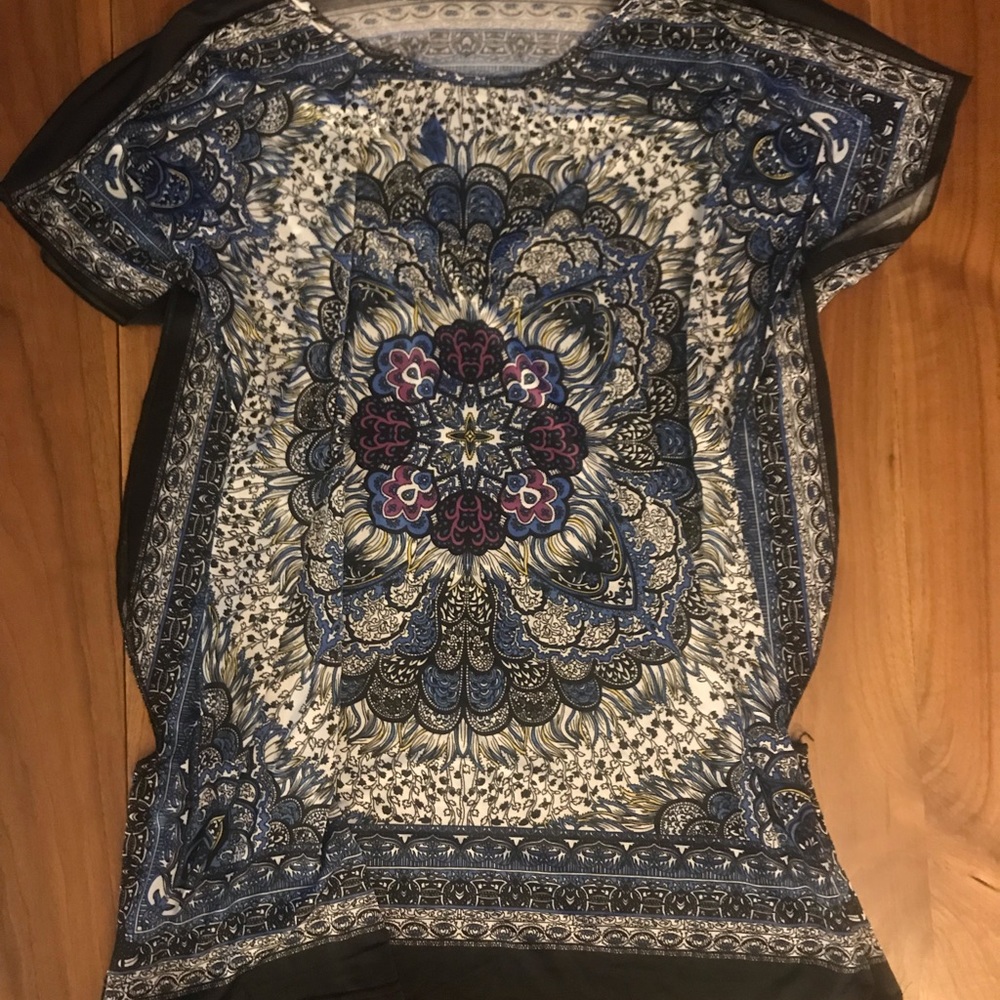 Butterfly sleeves top
